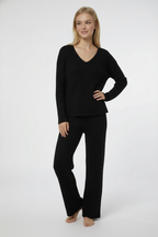 Elena – Luxe Gebreide Set met V-hals